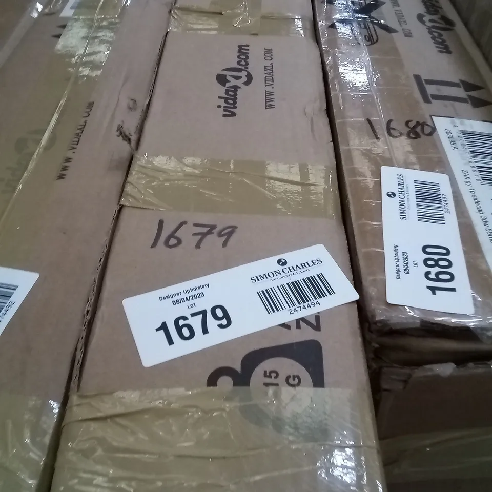 BOXED MOORMAN 3 DRAWER 180CM WIDE CHEST OF DRAWERS 