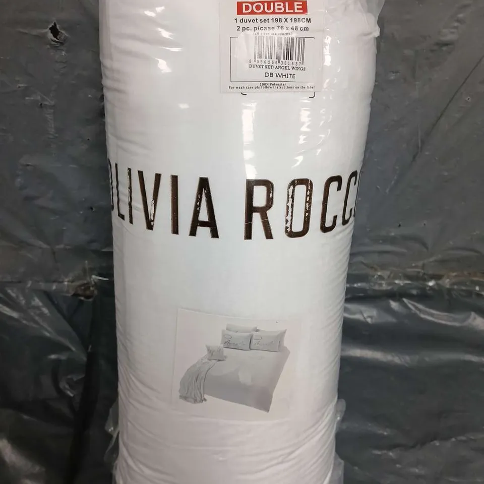 SEALED OLIVIA ROCCO DOUBLE DUVET SET IN WHITE