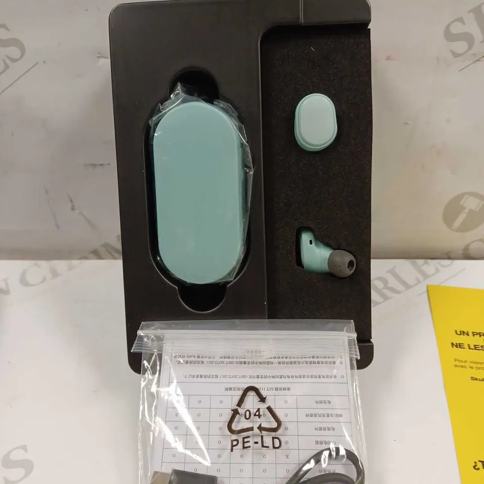SKULL CANDY TRULY WIRELESS BLUETOOTH EARBUDS, BLUE - S2TVW