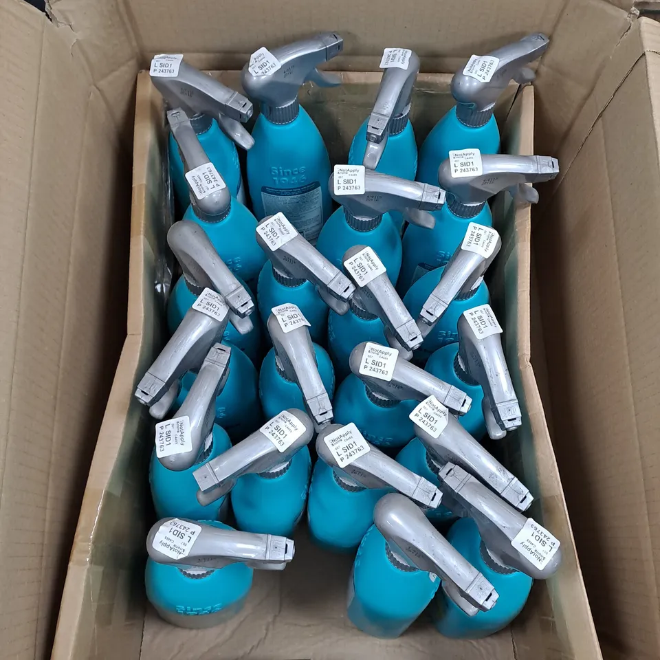 LOT OF APPROXIMATELY 20 BOTTLES OF STARDROPS BATHROOM SPRAY WITH BLEACH - 750ML PER BOTTLE