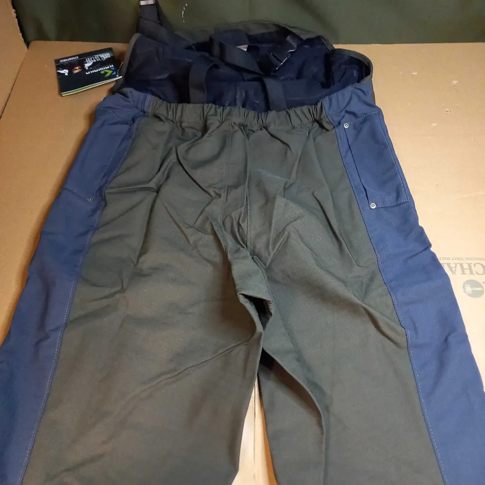 KAIWAKA STORMFORCE BIB OVERTROUSERS - SIZE LARGE