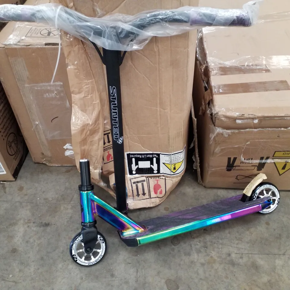BOXED STUNTED NEO-MORPH STUNT SCOOTER RRP £110