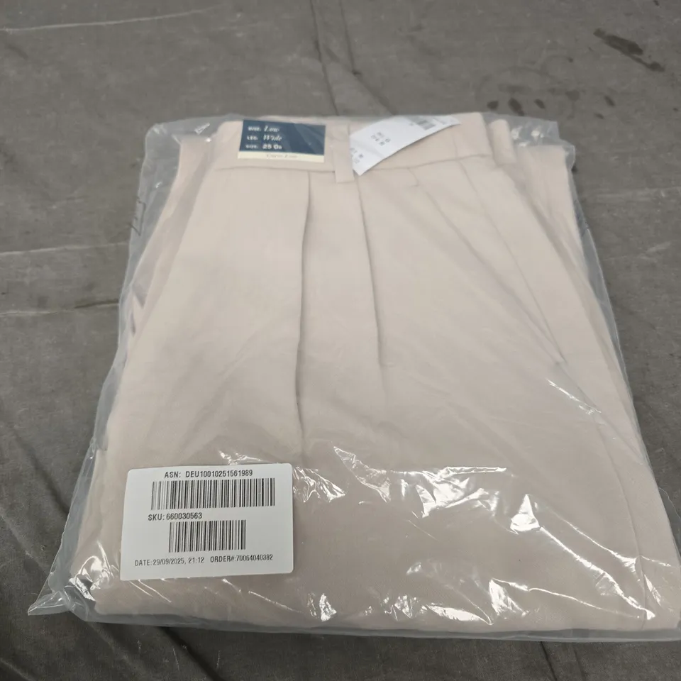 ABERCROMBIE AND FITCH BEIGE CURVE LOVE WIDE-LEG TROUSERS – SIZE 25 OR (RISE: LOW, LEG: WIDE)