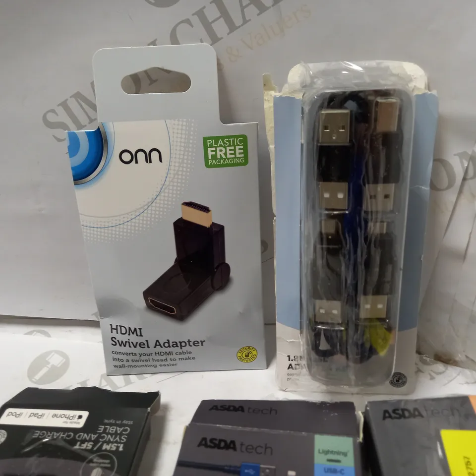 LOT OF FIVE TO INCLUDE 1.8M USB ADAPTER KIT , HDMI SWIVEL ADAPTER , ETC
