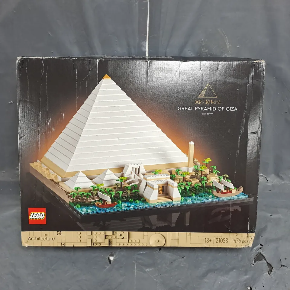 LEGO ARCHITECTURE GREAT PYRAMID OF GIZA (SET 21058) RRP £125