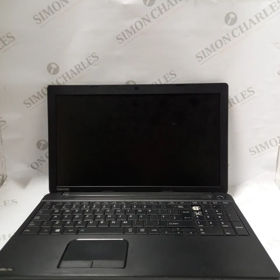 TOSHIBA SATELLITE PRO C50-A-1E2 LAPTOP 