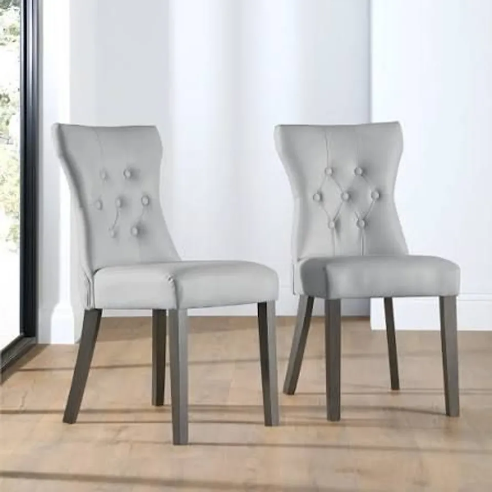 BOXED BEWLEY LIGHT GREY LEATHER BUTTON BACK DINING CHAIR (DARK OAK LEG)