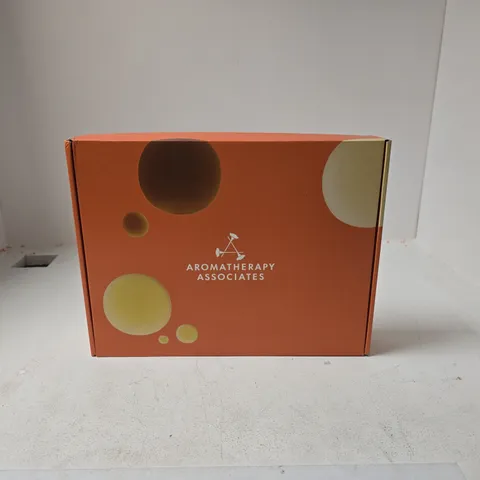 AROMATHERAPY ASSOCIATES DESERT THERAPY COLLECTION GIFT SET