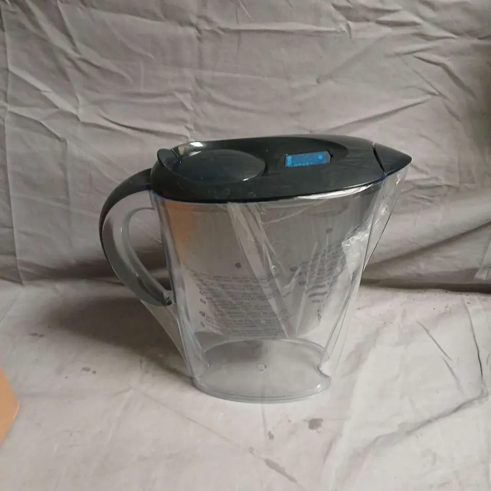 BRITA WATER FILTER PITCHER WITH DIGITAL START INDICATOR