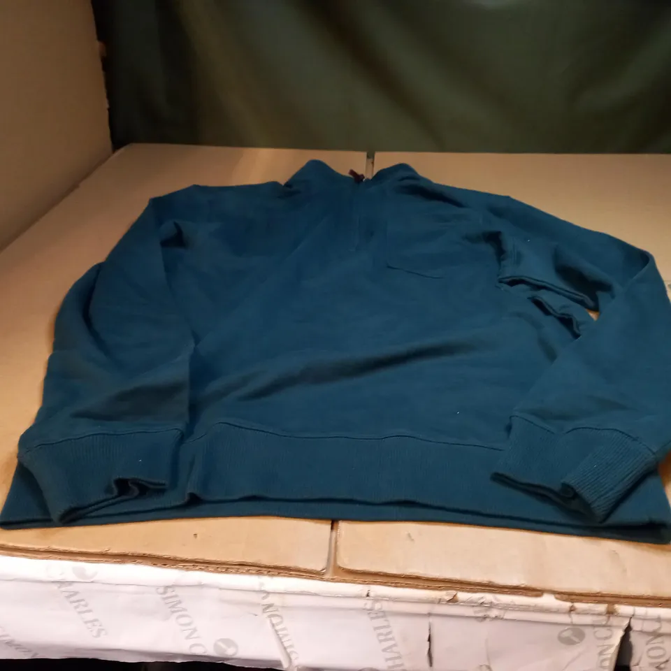 GREEN ZIP UP SWEATSHIRT - LARGE