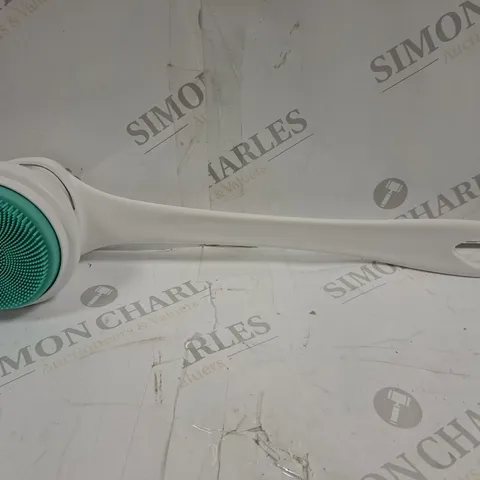 BOXED UNBRANDED MULTI-FUNCTION ELECTRIC SHOWER BRUSH