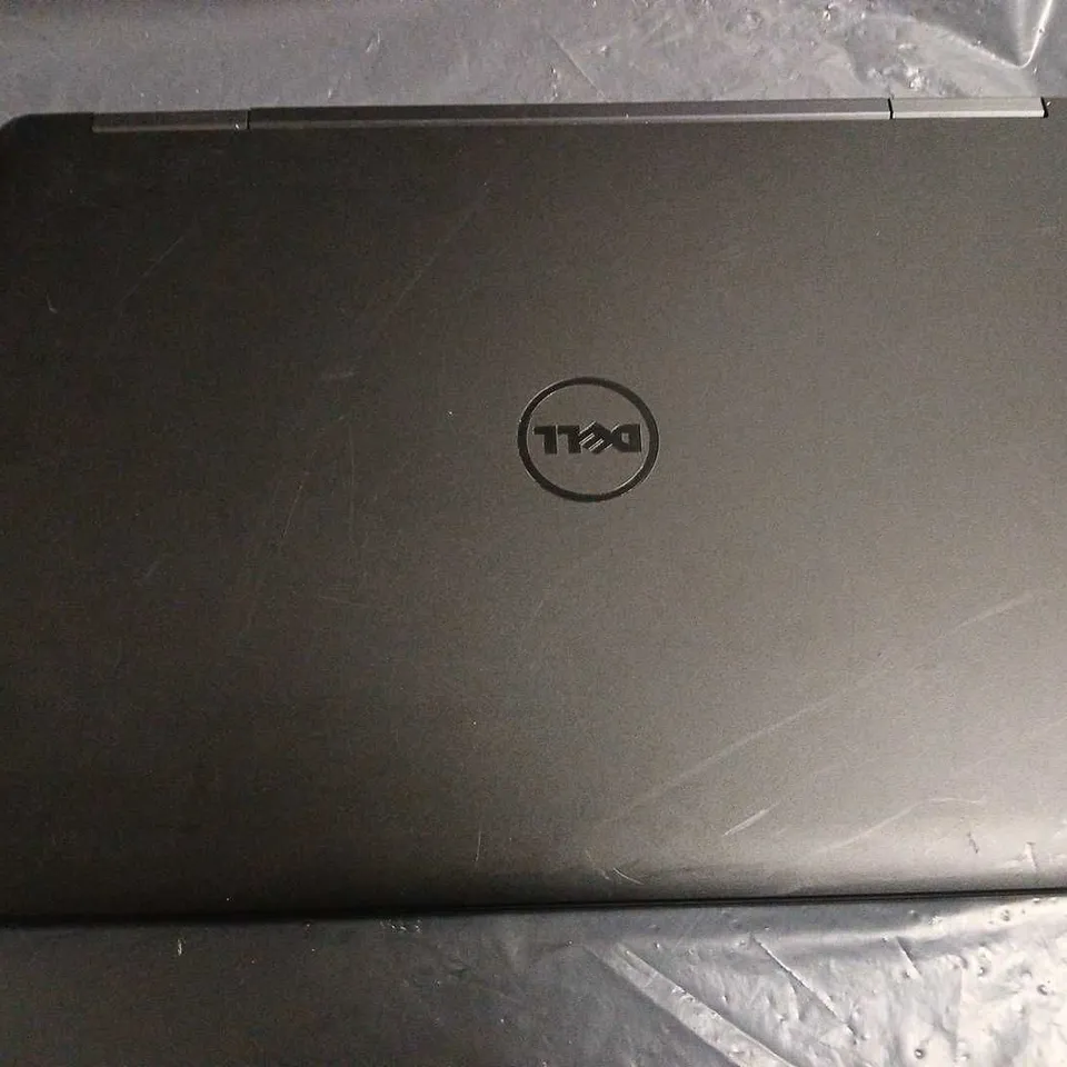 DELL LATITUDE E5540 LAPTOP