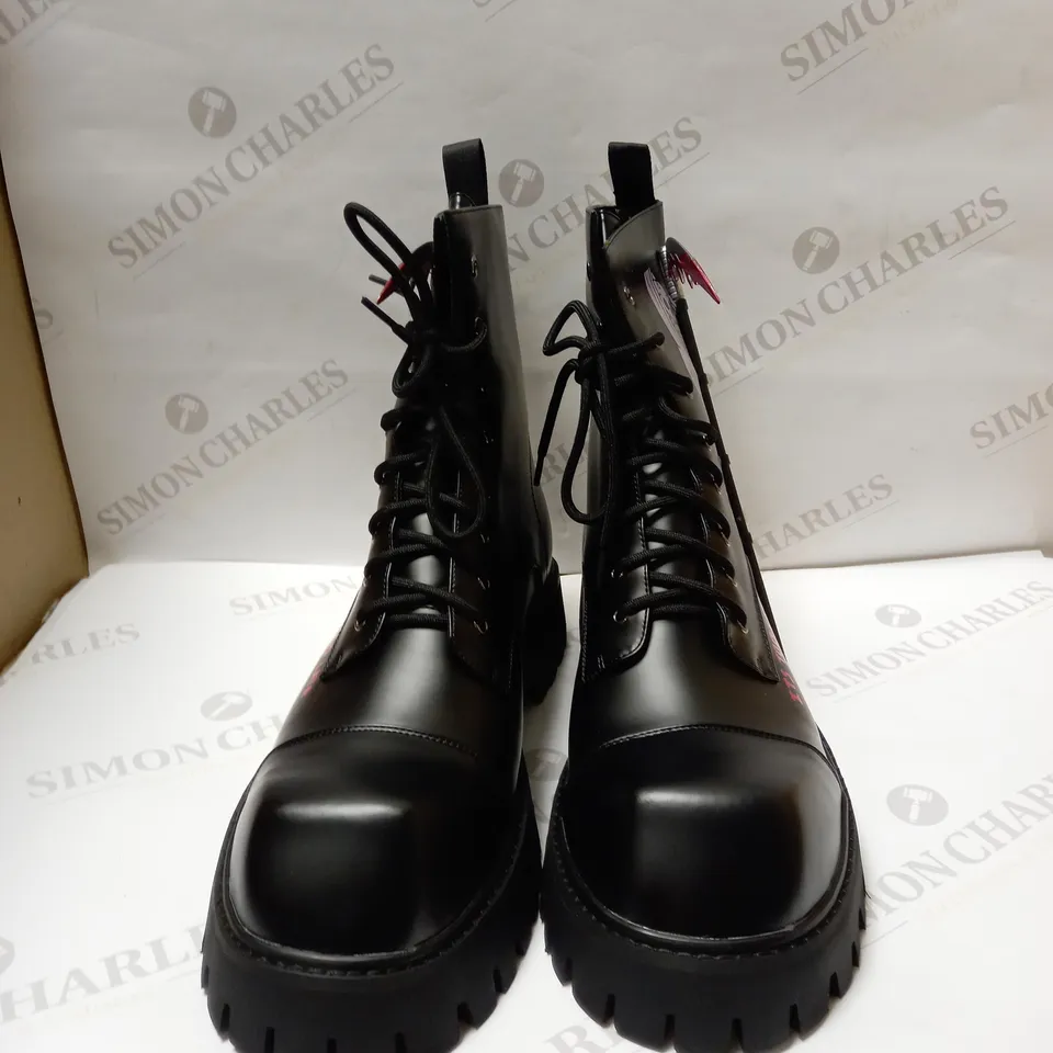 DESIGNER KOI VEGAN NIGHTWALKER MENS SCYTHE BOOTS SIZE 11