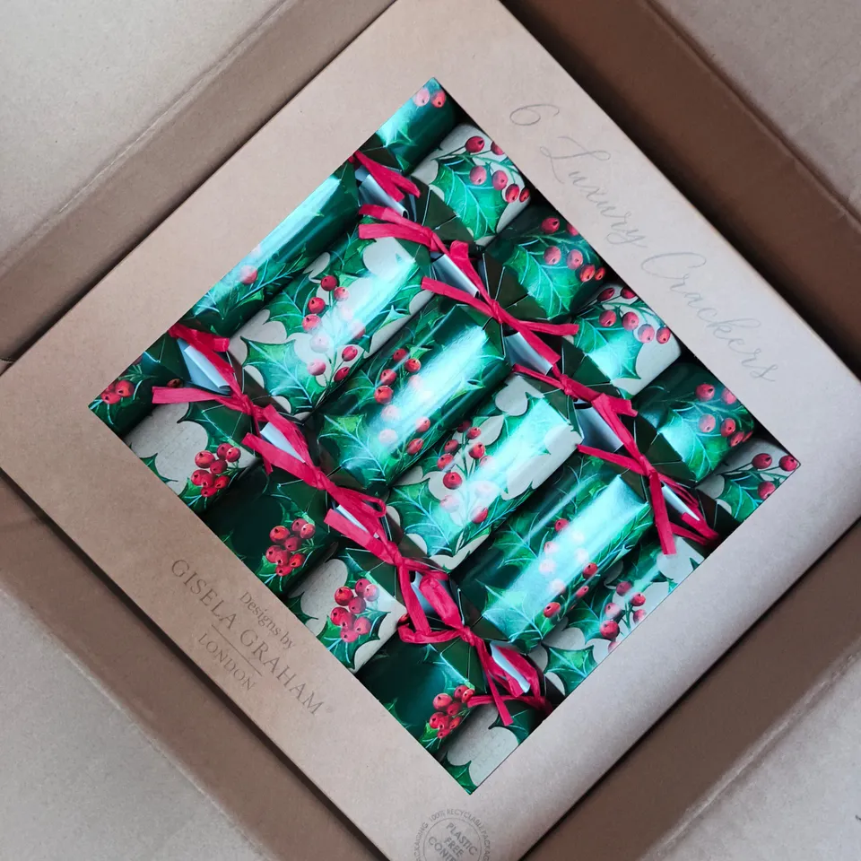 6 BOXED SETS OF GISELA GRAHAM HOLLY DESIGN LUXURY CRACKERS (6 IN EACH SET)