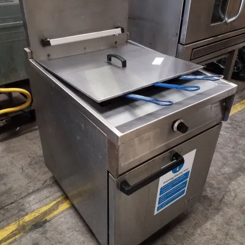 FALCON COMMERCIAL DUAL-BASKET DEEP FRYER, STAINLESS STEEL
