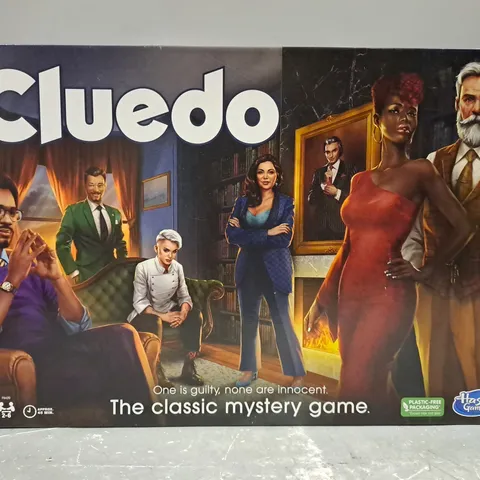 BOXED CLUEDO BOARD GAME