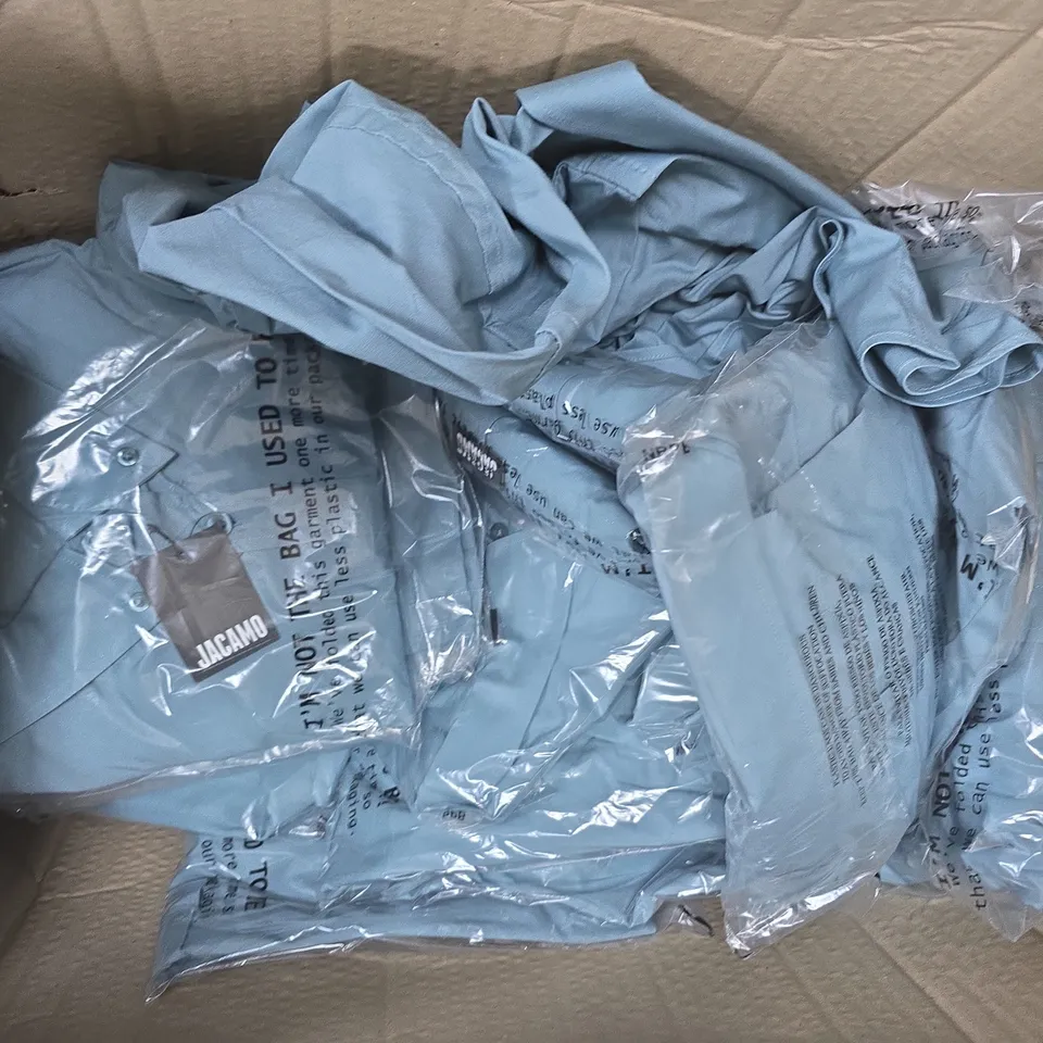 APPROXIMATELY 15 JACAMO SHIRTS IN BLUE - 2XL