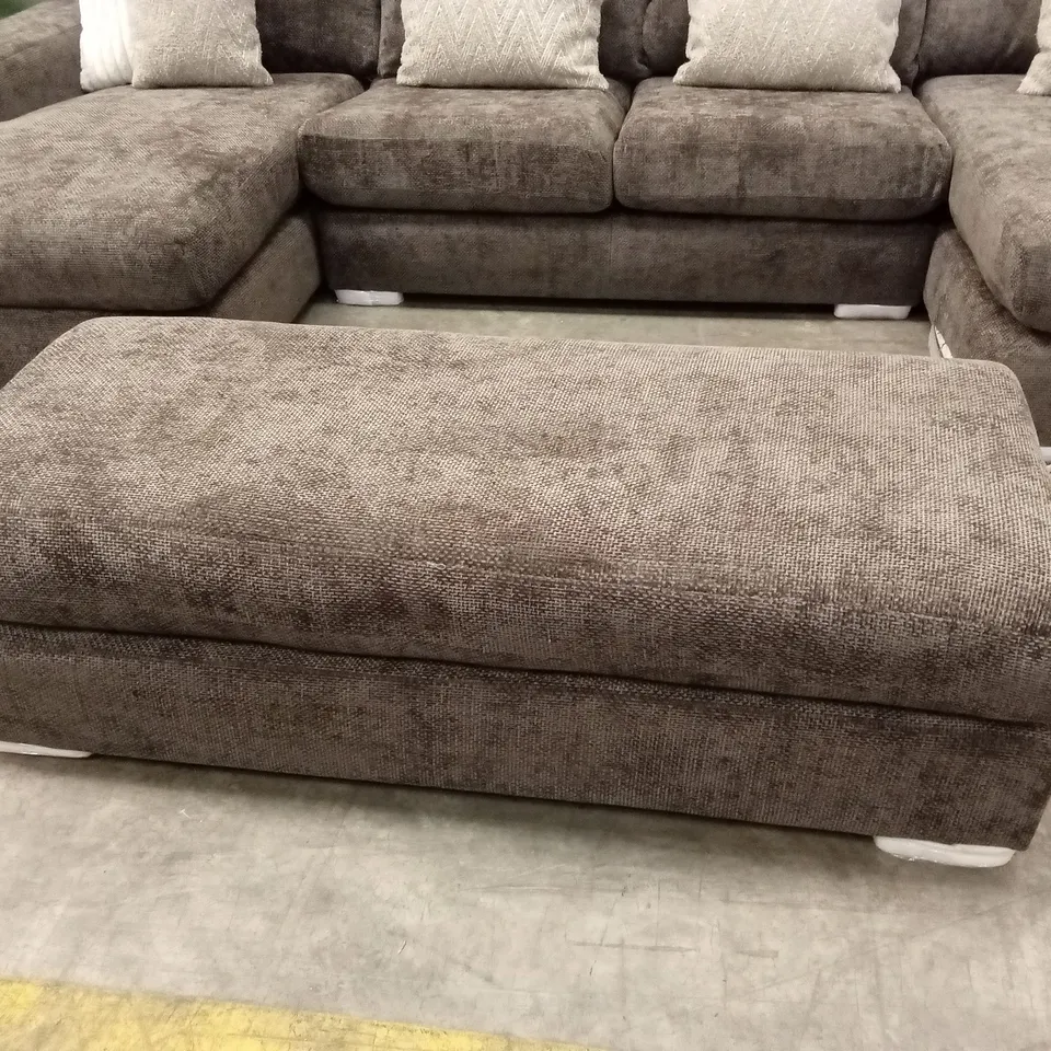 BROADGATE LARGE U-SHAPE MODULAR SOFA WITH FOOTSTOOL - MOCHA RRP £3399