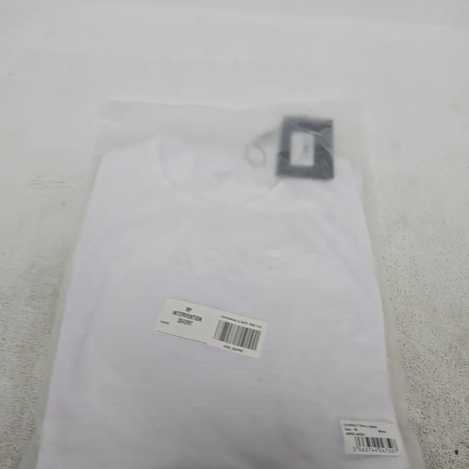 BAGGED ARNE CONDITION T‑SHIRT IN WHITE, SIZE M