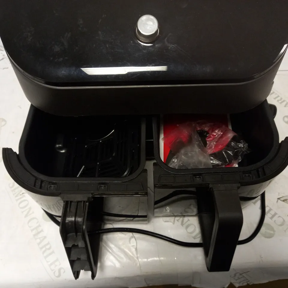 INSTANT VORTEX PLUS AIRFRYER 