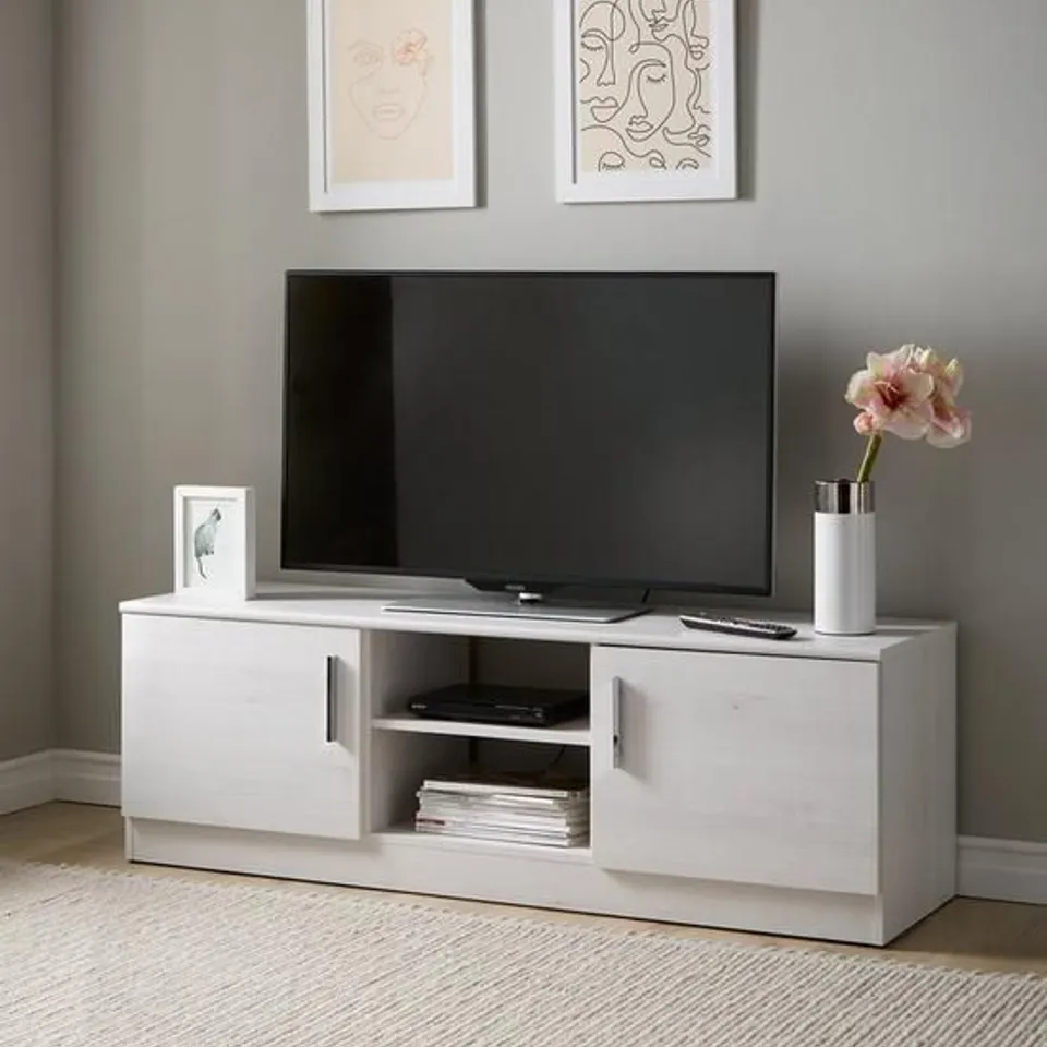 BOXED PANAMA 2 DOOR TV UNIT (FOR TVS UP TO 55") - WHITE OAK