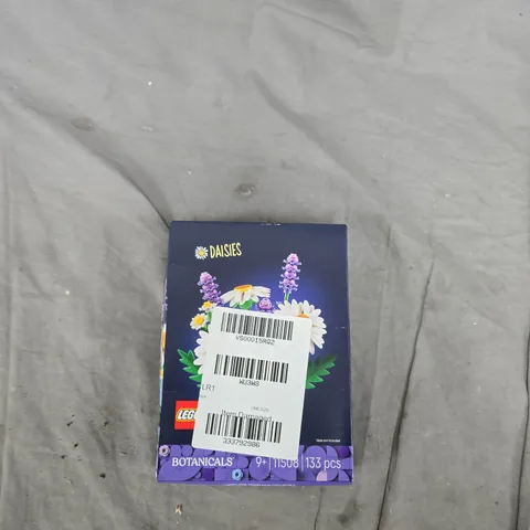 LEGO BOTANICAL COLLECTION DAISIES – 133 PCS, AGE 9+