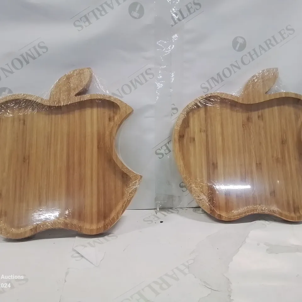 BOX OF APPROXIMATELY 40 SEALED APPLE SHAPED WOODEN FRUIT/FOOD SERVING TRAYS