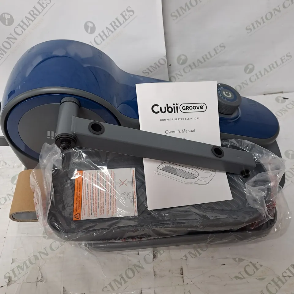 CUBII GROOVE SEATED ELIPTICAL STEPPER - NAVY