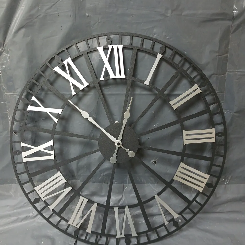 HOMETIME RETRO METAL SKELETON WALL CLOCK  RRP £14.99