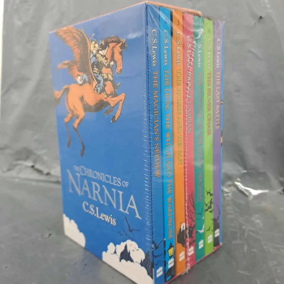 SEALED THE CHRONICLES OF NARNIA BOX SET: THE COMPLETE COLLECTION OF SEVEN CLASSIC FANTASY ADVENTURE STORIES