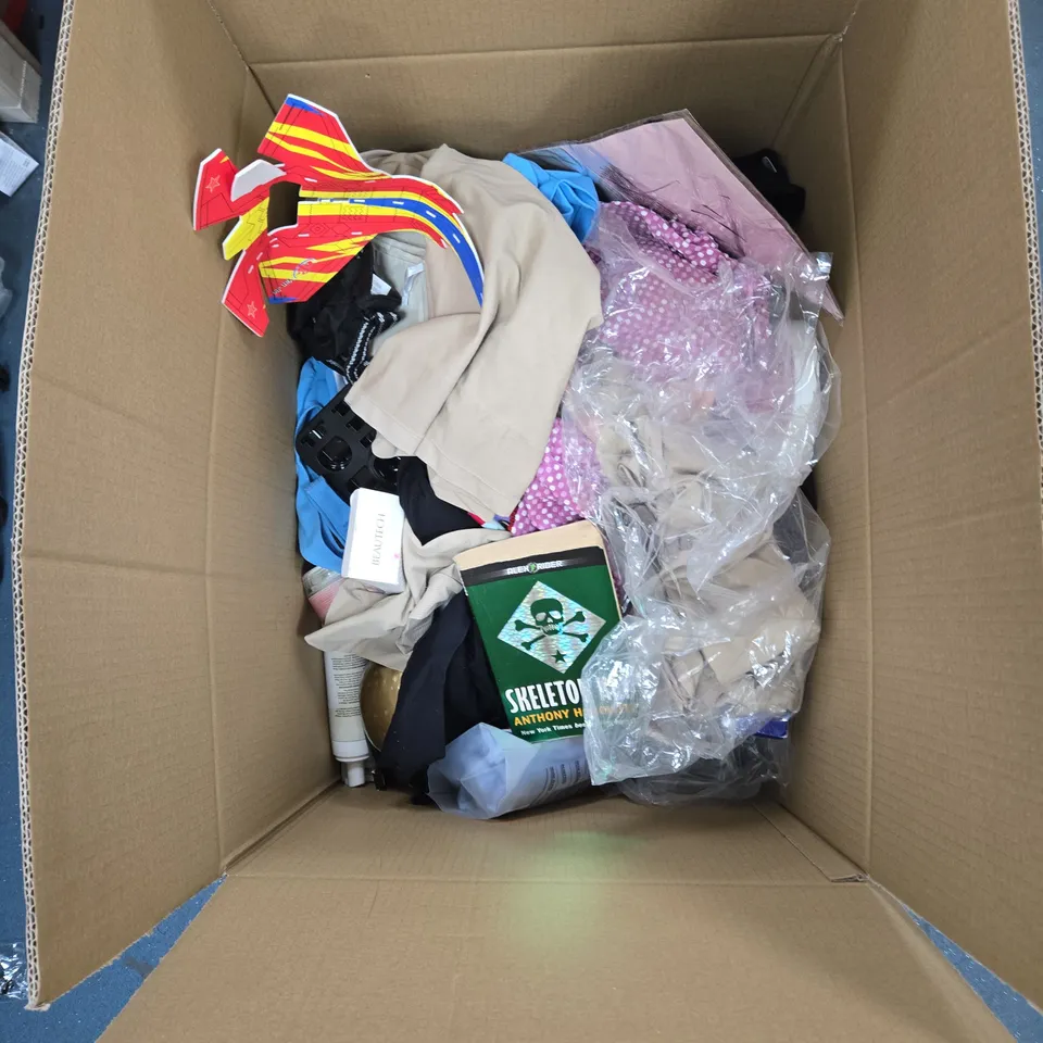 BOX OF APPROXIMATELY 20 ASSORTED ITEMS TO INCLUDE: 2X ASSORTED BOOKS 