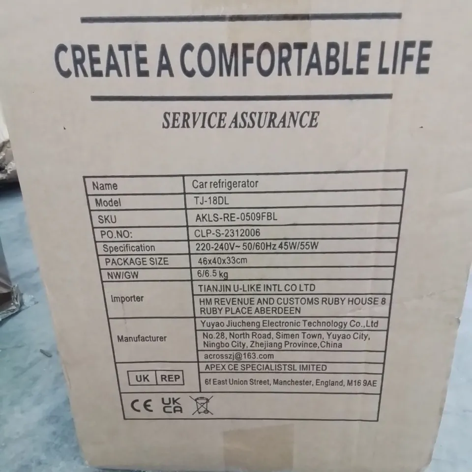BOXED 220-240V 45W/55W MINI CAR REFRIGERATOR