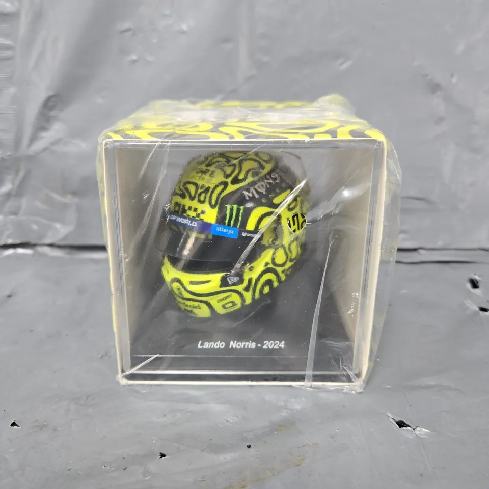 SEALED SPARK MINIMAX LANDO NORRIS 2024 SEASON 1:5 SCALE HELMET