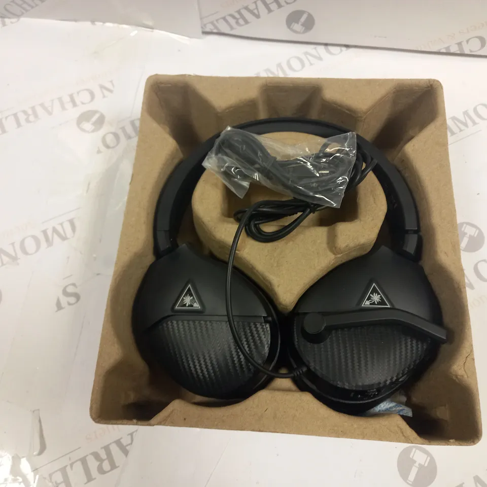 BOXED TURTLE BEACH RECON 200 MULTIPLATFORM HEADSET