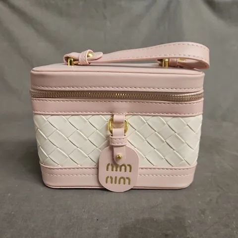 NIM NIM LEATHER SHOULDER BAG