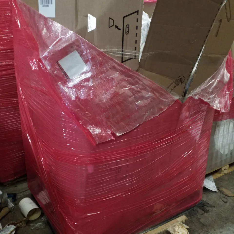 PALLET CONTAINING ASSORTED PRODUCTS INCLUDING RAISED GARDEN BED, AREA RUGS, LED LIGHT BAR, SOCCER GOAL FOR KIDS & GIFT BOXES