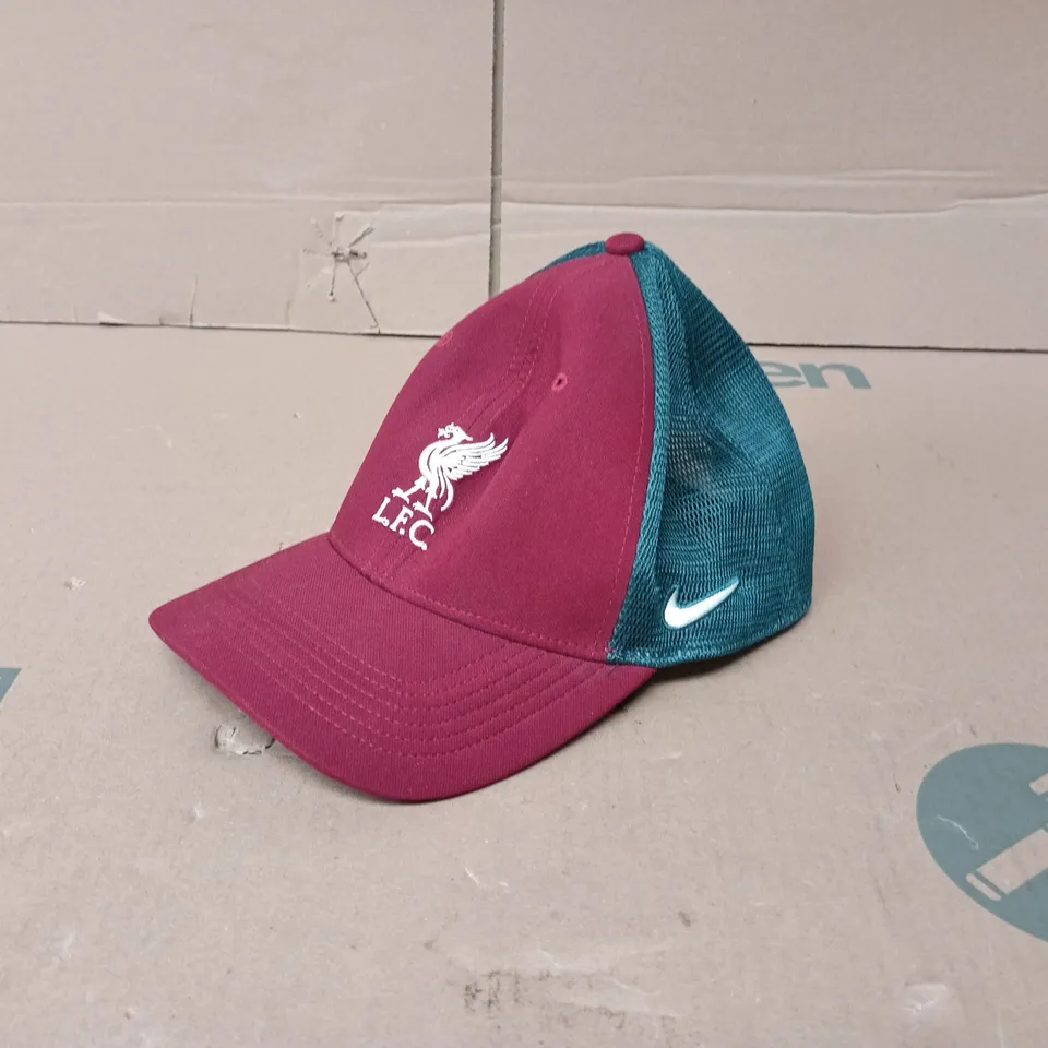 NIKE LIVERPOOL FOOTBALL CLUB CAP