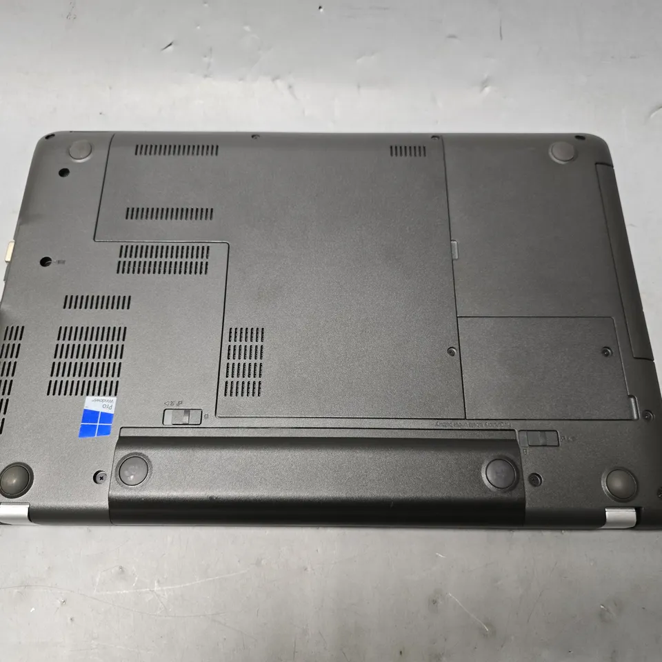 LENOVO THINKPAD E560 LAPTOP