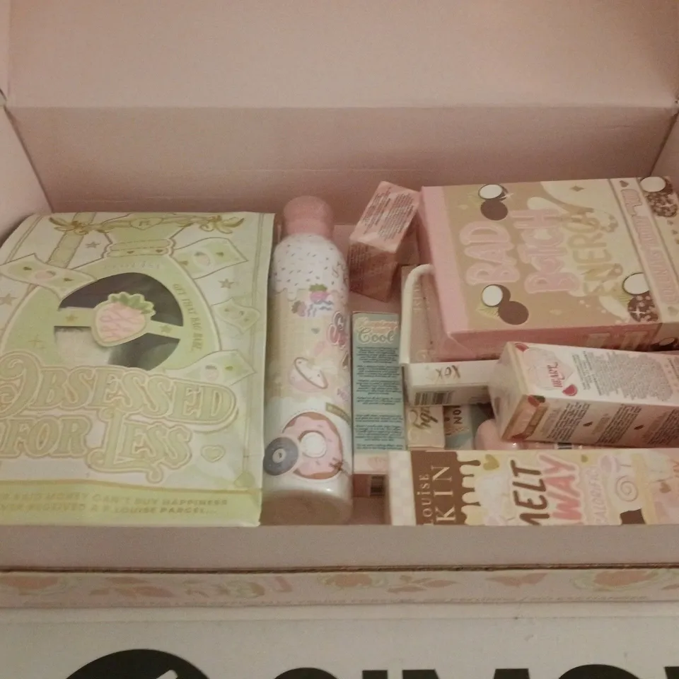 BOXED P.LOUISE MYSTERY BOX