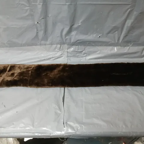 APPROXIMATELY 35 FUR SCARVES IN BROWN