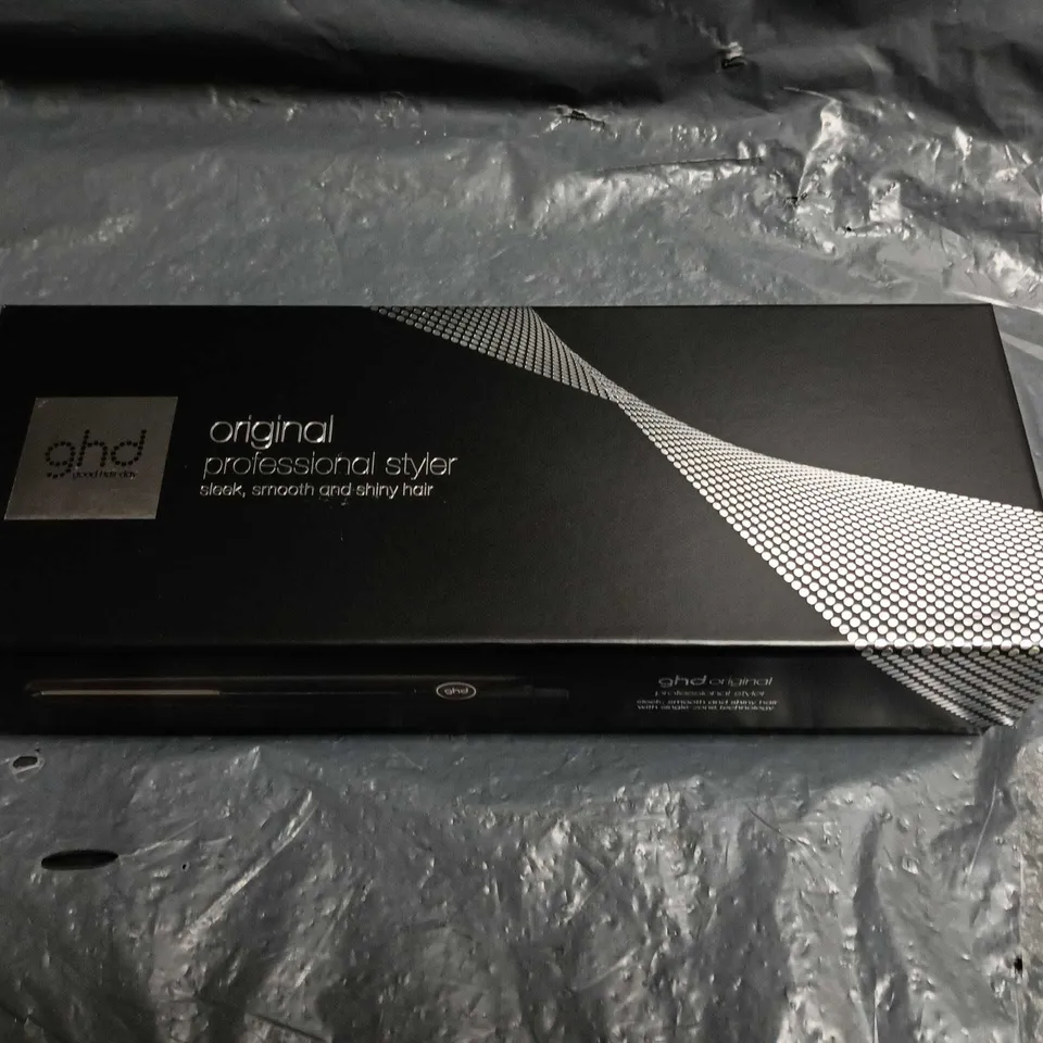 GHD ORIGINAL PROFESSIONAL STYLER HAIR STRAIGHTENER – BOXED