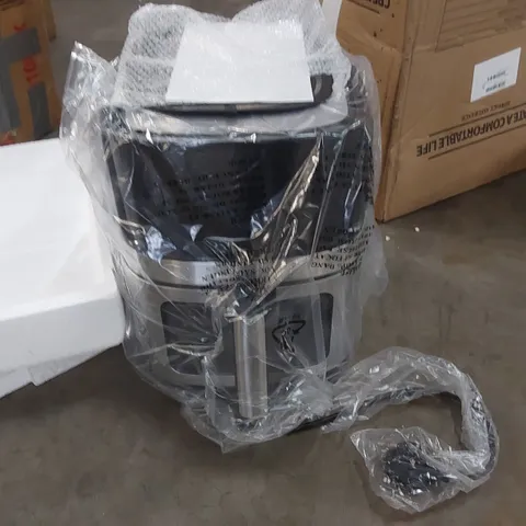 BOXED BLACK AIR FRYER 