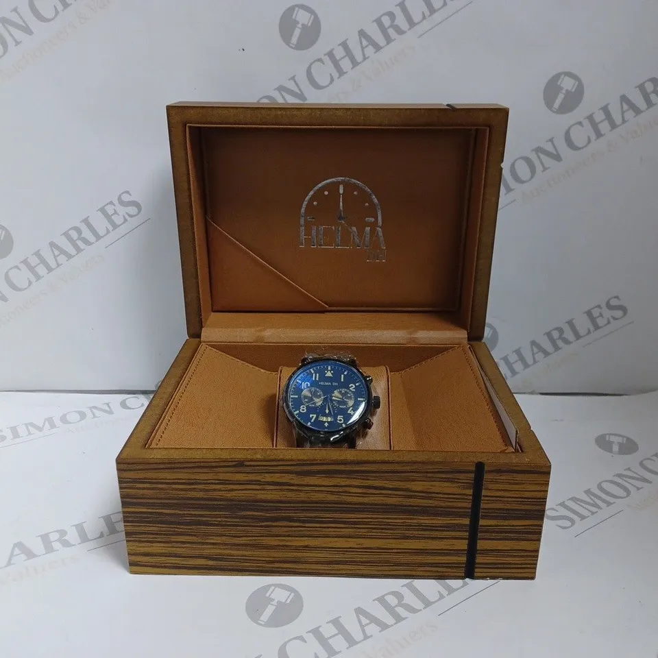 BOXED  HELMA DH VINTAGE STYLE ACRYLIC STRAP LUXURY WATCH 