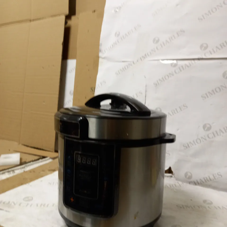 PRESSURE KING PRO DIGITAL PRESSURE COOKER