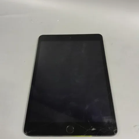 APPLE IPAD MINI 3 TABLET