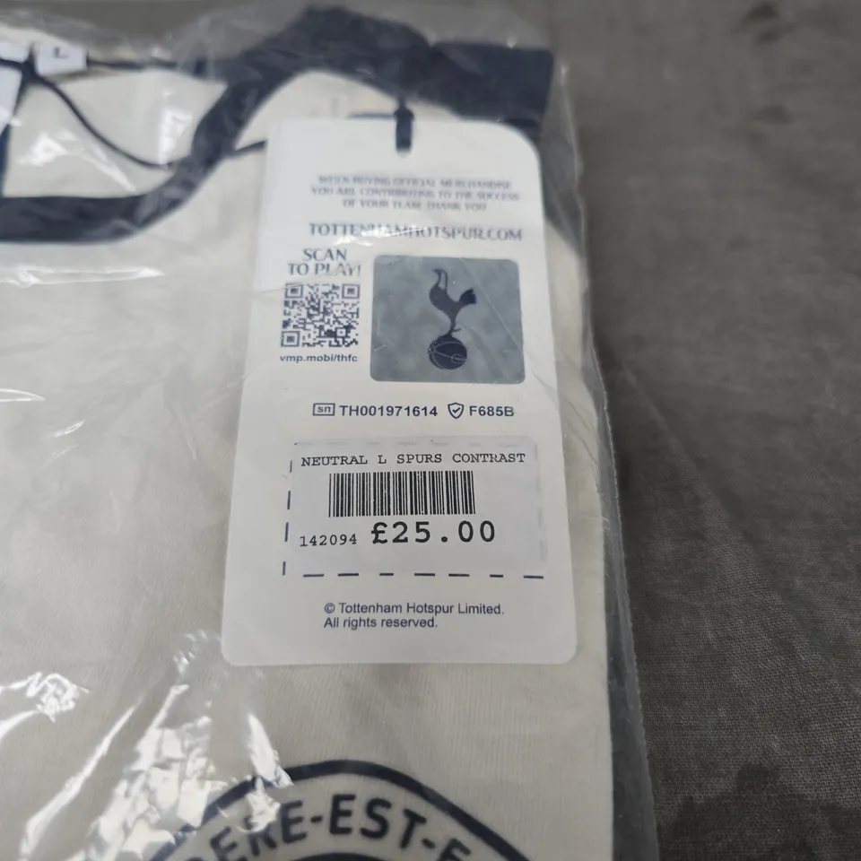 TOTTENHAM HOTSPUR FC T-SHIRT – SIZE L