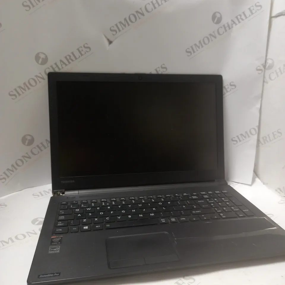 TOSHIBA SATELLITE PRO R50-B-12U LAPTOP