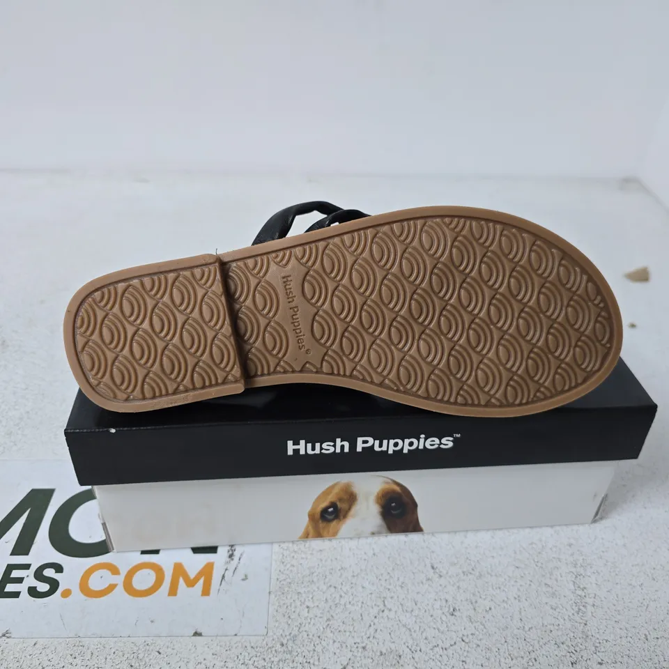HUSH PUPPIES WOMEN'S STRAPPY SANDALS – BLACK STRAPS, TAN FOOTBED UK 6 BOXED