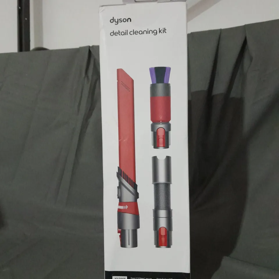BOXED AND SEALED DYSON DETAIL CLEANING KIT 