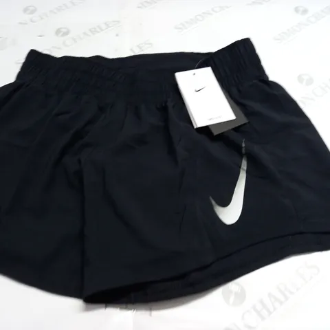 NIKE DRI-FIT WOMENS SHORTS IN BLACK - M